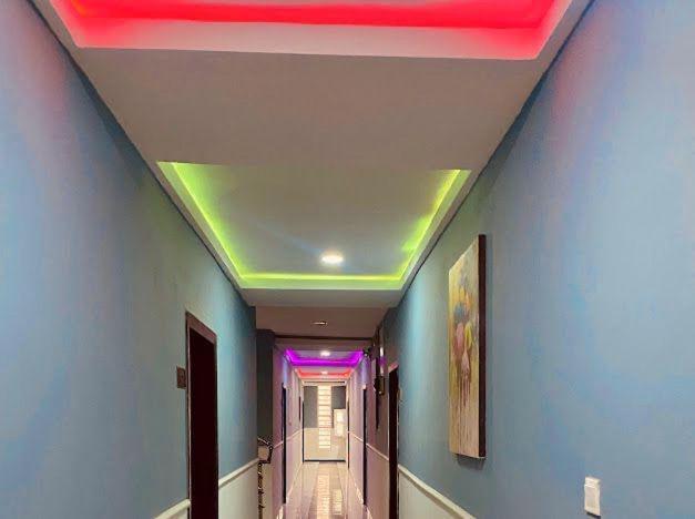 West Wing Hotel Lagos Exterior foto